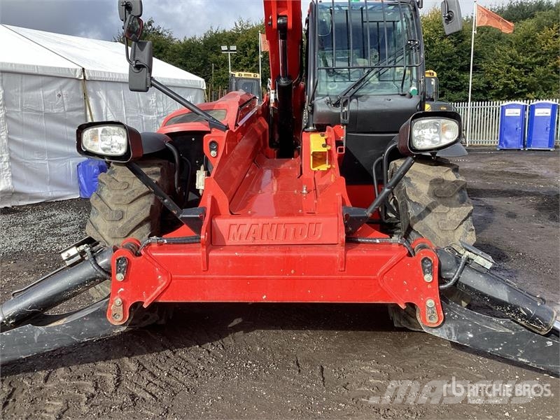 Manitou MT1440 مناولات متداخلة