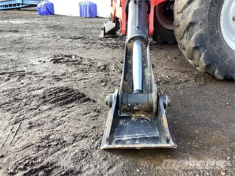 Manitou MT1440 مناولات متداخلة