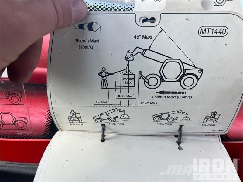 Manitou MT1440 Teleskopski viličarji