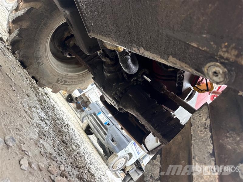 Manitou MT732 مناولات متداخلة