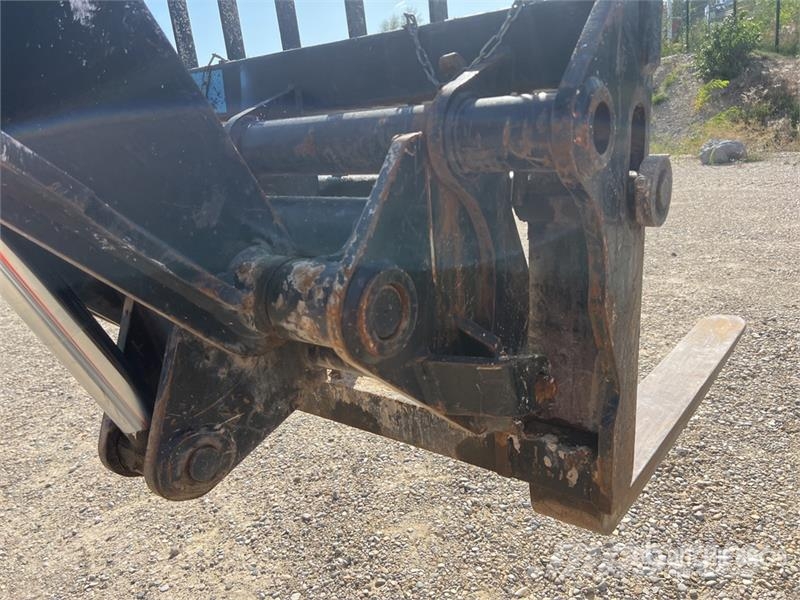 Manitou MT732 Telescopic handlers