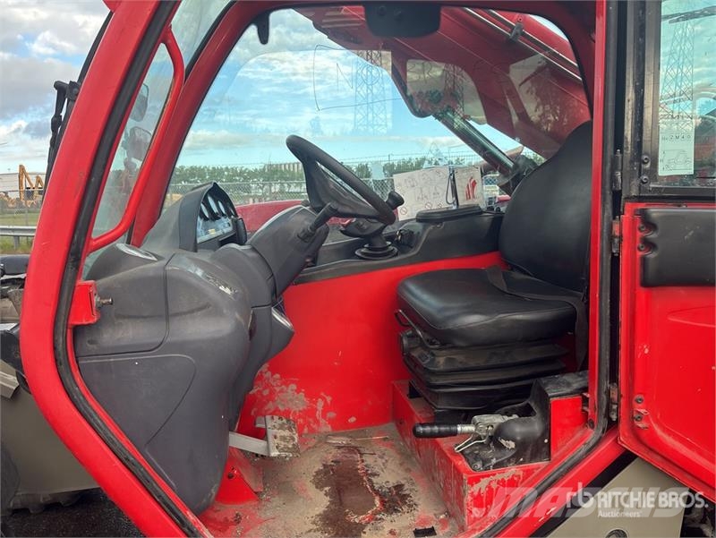 Manitou MT732 مناولات متداخلة