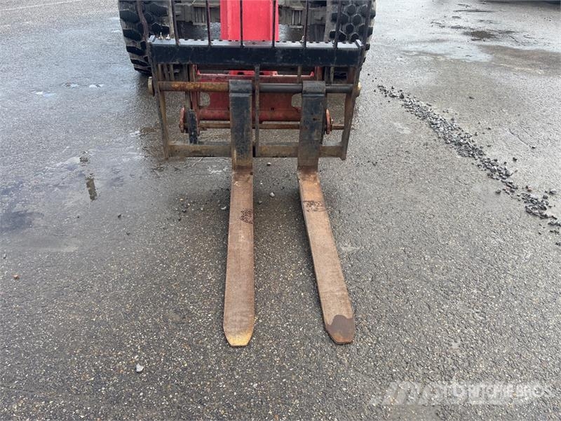 Manitou MT732 مناولات متداخلة