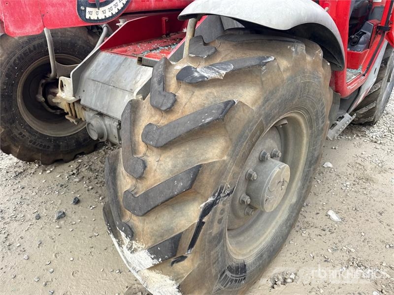 Manitou MT732 مناولات متداخلة