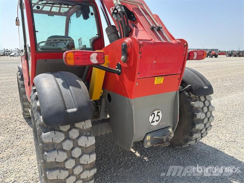 Manitou MT732 مناولات متداخلة