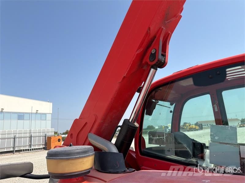 Manitou MT732 مناولات متداخلة