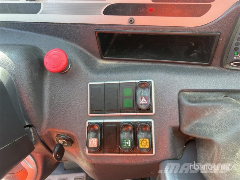 Manitou MT732 Telescopic handlers