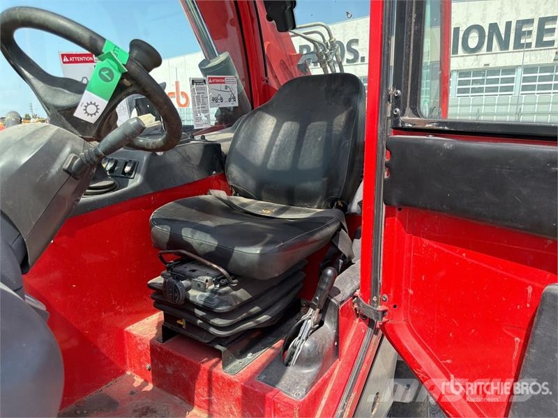 Manitou MT732 مناولات متداخلة