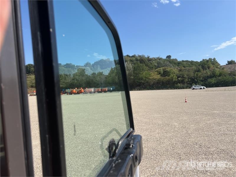 Manitou MT732 Telescopic handlers