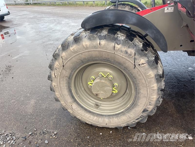 Manitou MT732 مناولات متداخلة