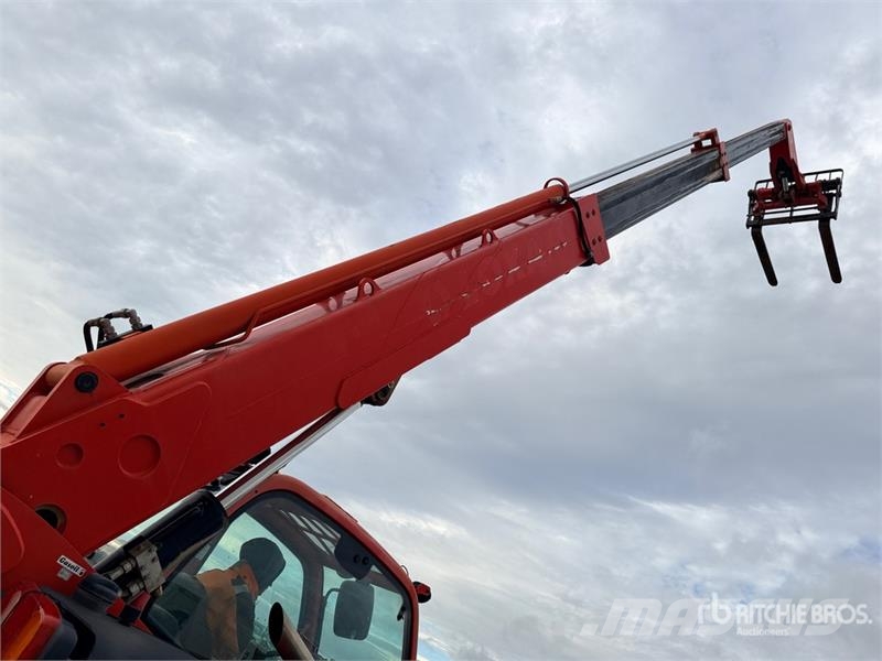 Manitou MT932 مناولات متداخلة
