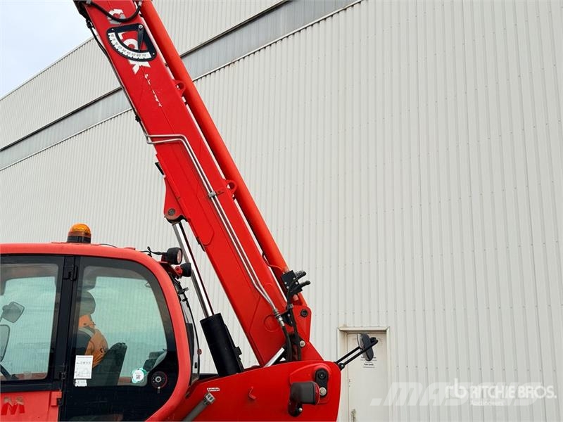 Manitou MT932 مناولات متداخلة