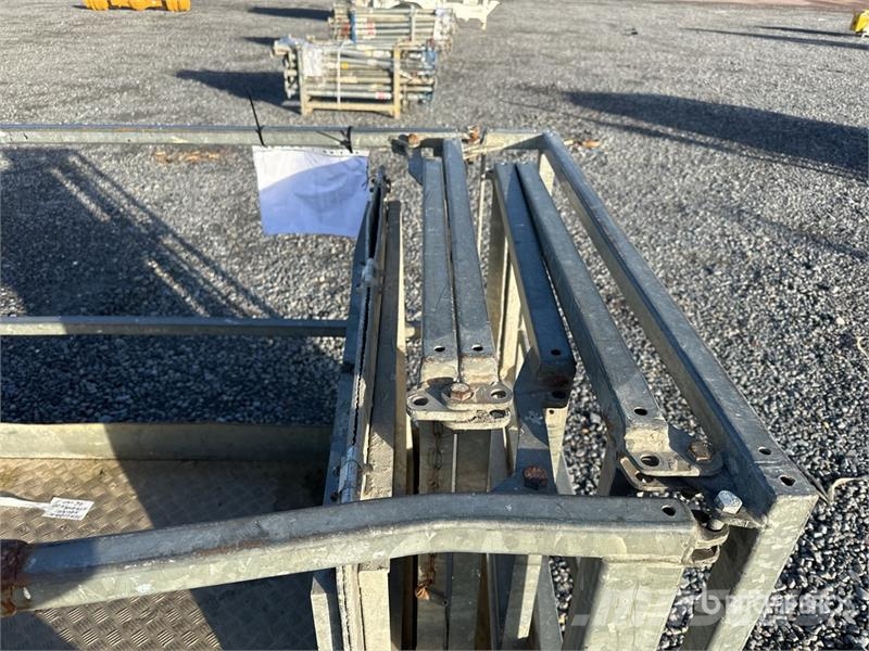 Manitou N6M-ORH E Telehandler Personnel Basket Muut koneet