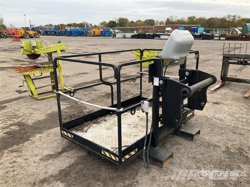 Manitou Nacelle 2MT FIXE Telehandler Personnel Basket Construction - Others