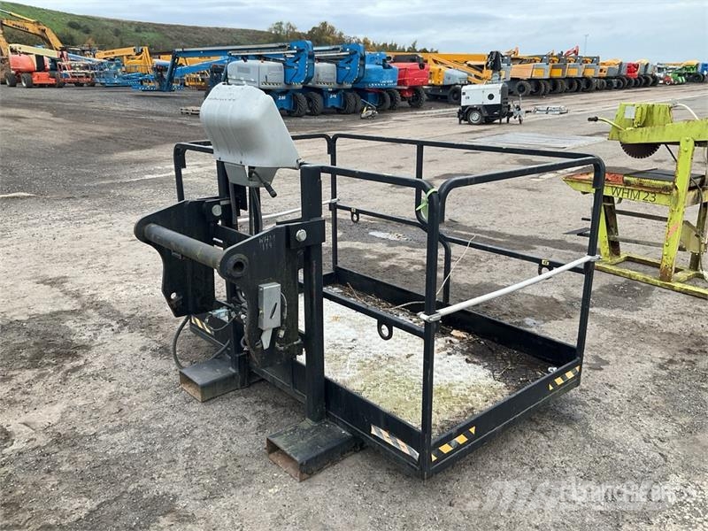 Manitou Nacelle 2MT FIXE Telehandler Personnel Basket Construction - Others