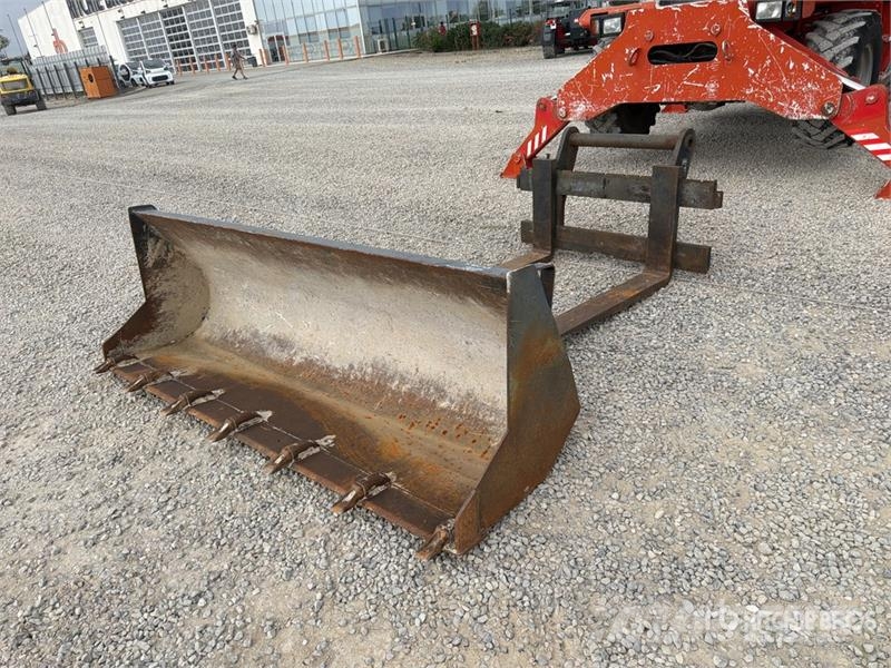 Manitou Roto MRT 14.32 Telehandler Teleszkópos rakodók
