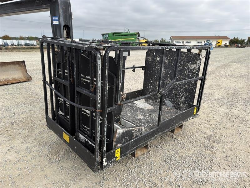 Manitou Roto MRT 14.32 Telehandler Teleszkópos rakodók