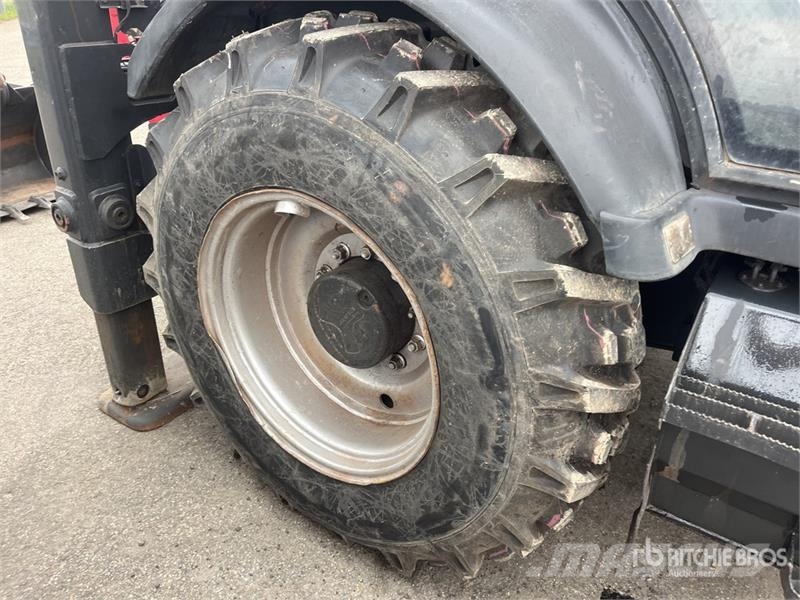 Manitou TLB844SX4 4x4 Backhoe Loader Ekskavaatorlaadurid