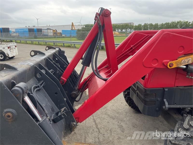 Manitou TLB844SX4 4x4 Backhoe Loader Ekskavaatorlaadurid