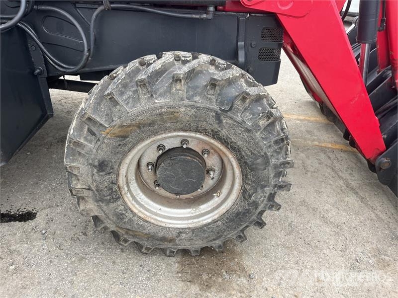 Manitou TLB844SX4 4x4 Backhoe Loader Ekskavaatorlaadurid