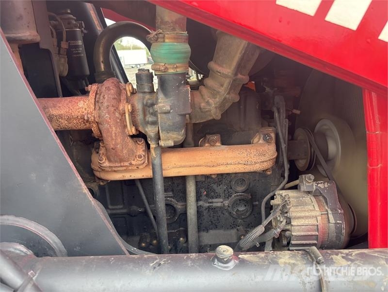 Manitou TLB844SX4 4x4 Backhoe Loader Ekskavaatorlaadurid