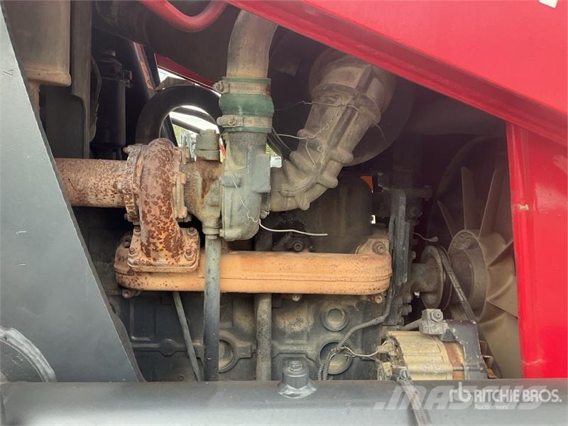 Manitou TLB844SX4 4x4 Backhoe Loader Ekskavaatorlaadurid