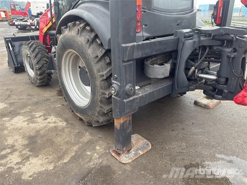 Manitou TLB844SX4 4x4 Backhoe Loader Ekskavaatorlaadurid