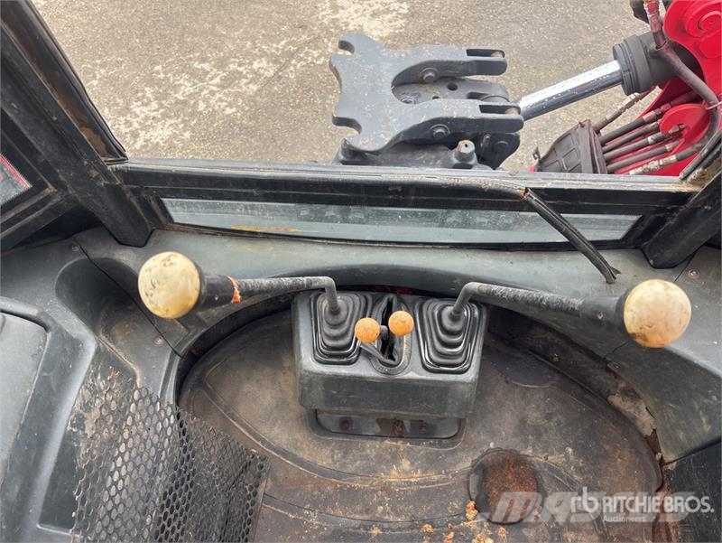 Manitou TLB844SX4 4x4 Backhoe Loader Ekskavaatorlaadurid