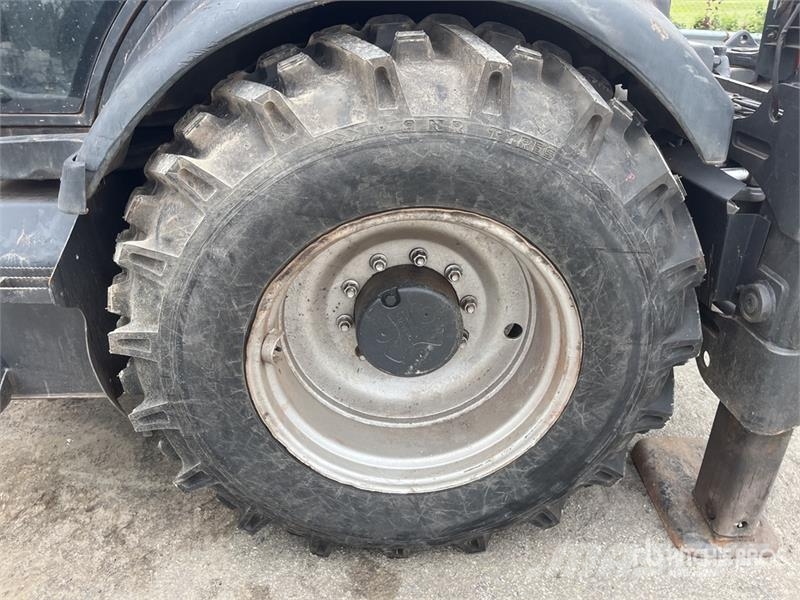 Manitou TLB844SX4 4x4 Backhoe Loader Ekskavaatorlaadurid