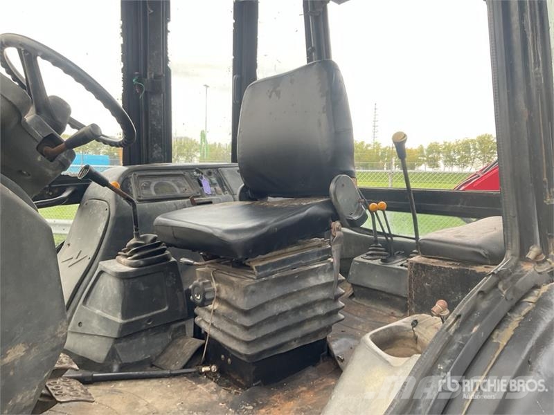 Manitou TLB844SX4 4x4 Backhoe Loader Ekskavaatorlaadurid