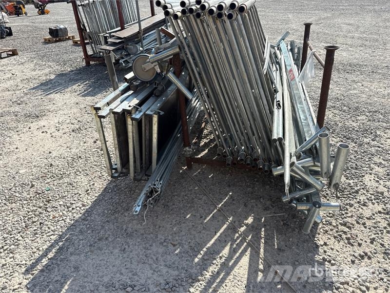 Marchetti Scaffolding 脚手架