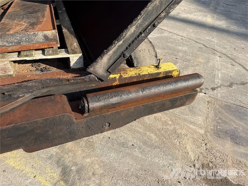 Marini MF691 Wheel Asphalt Paver معدات السفلتة