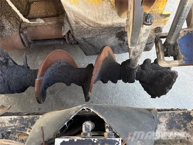 Marini MF691 Wheel Asphalt Paver معدات السفلتة