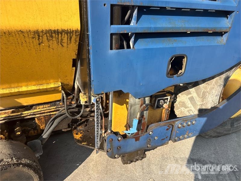 Marini MF691 Wheel Asphalt Paver معدات السفلتة