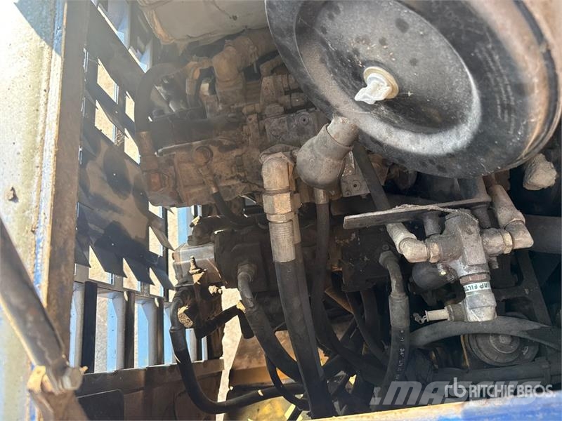 Marini MF691 Wheel Asphalt Paver معدات السفلتة