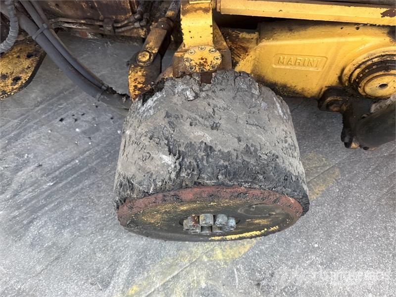 Marini MF691 Wheel Asphalt Paver معدات السفلتة