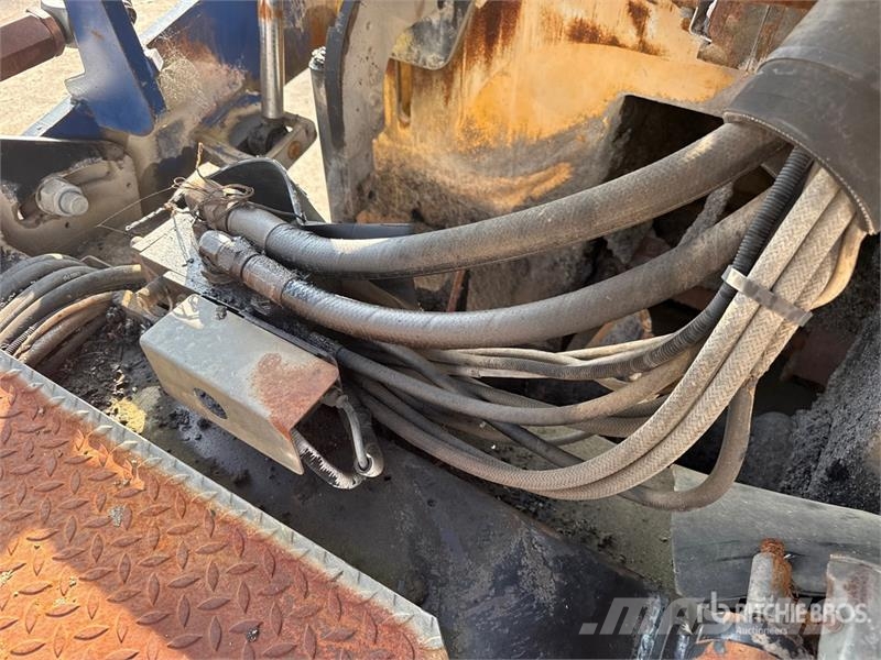 Marini MF691 Wheel Asphalt Paver معدات السفلتة