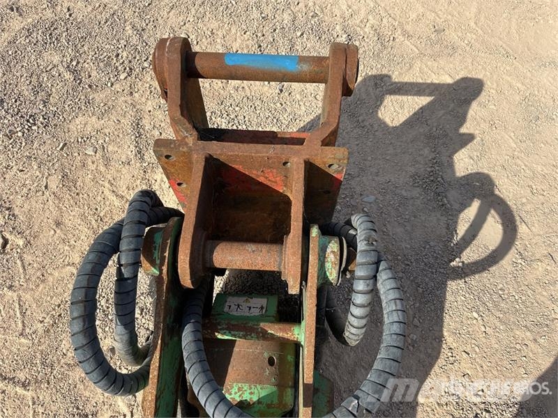  Marteau Hydraulique Hydraulic Breaker مطارق / كسارات