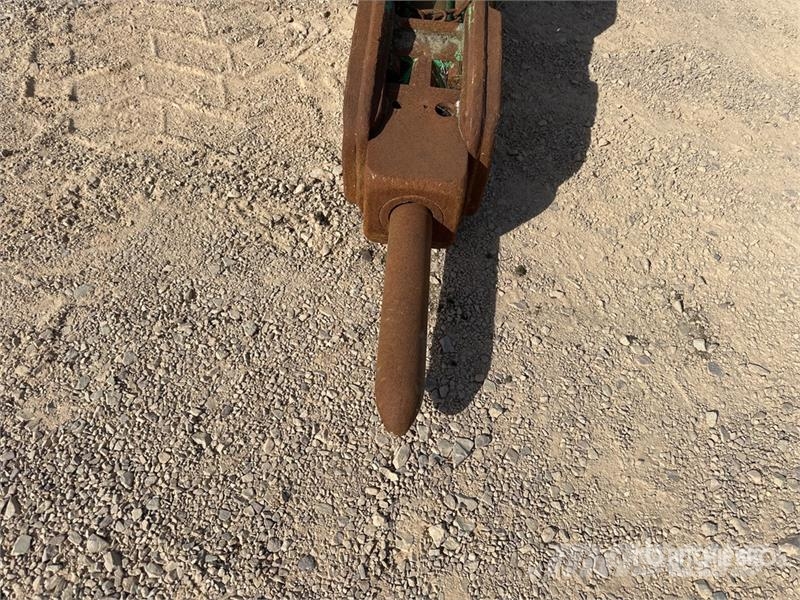  Marteau Hydraulique Hydraulic Breaker مطارق / كسارات