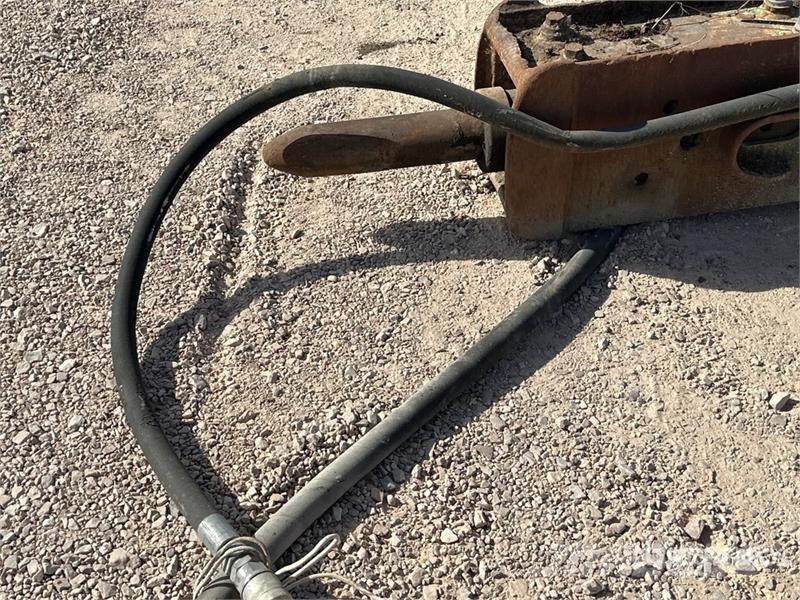  Marteau Hydraulique Hydraulic Breaker مطارق / كسارات