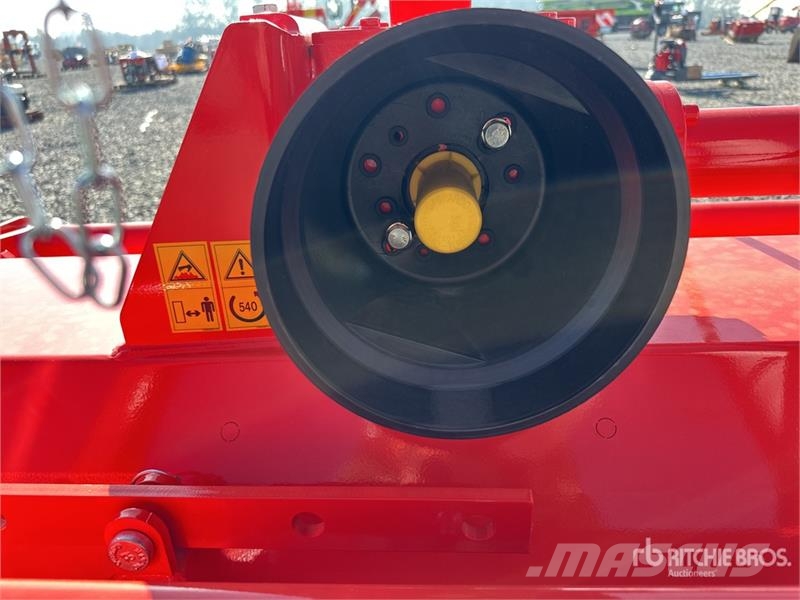 Maschio Gaspardo Bella 210 Mulcher Attachment (Unused) Metsamultšerid