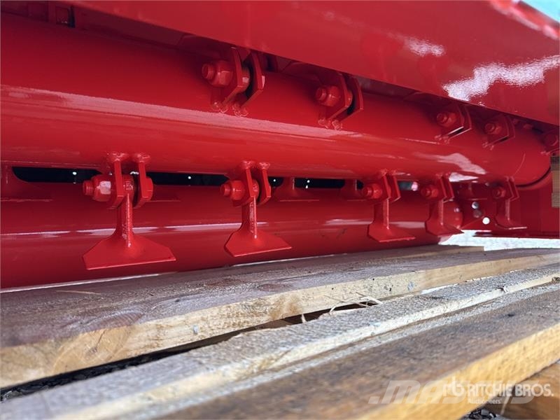Maschio Gaspardo Birba 135 1350 in Mulcher Attachment (Unu Metsä murskaimet