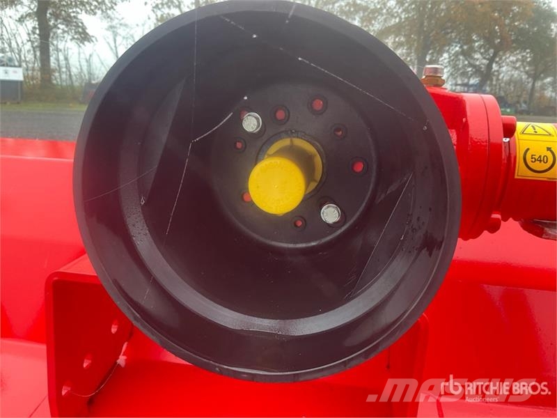 Maschio Gaspardo Brava 230L Mulcher Attachment (Unused) ماكينات تقطيع أخشاب الحراجة