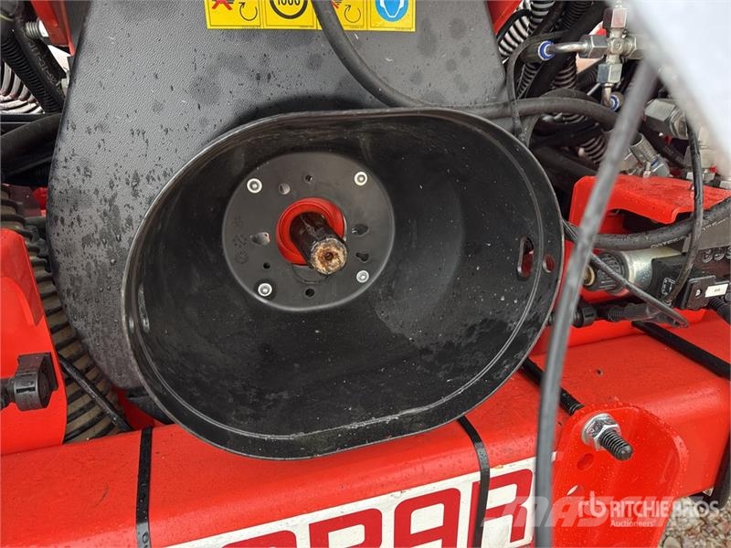 Maschio Gaspardo Chrono 500 12 Raws Semoir Pneumatique Mou Sadiace stroje