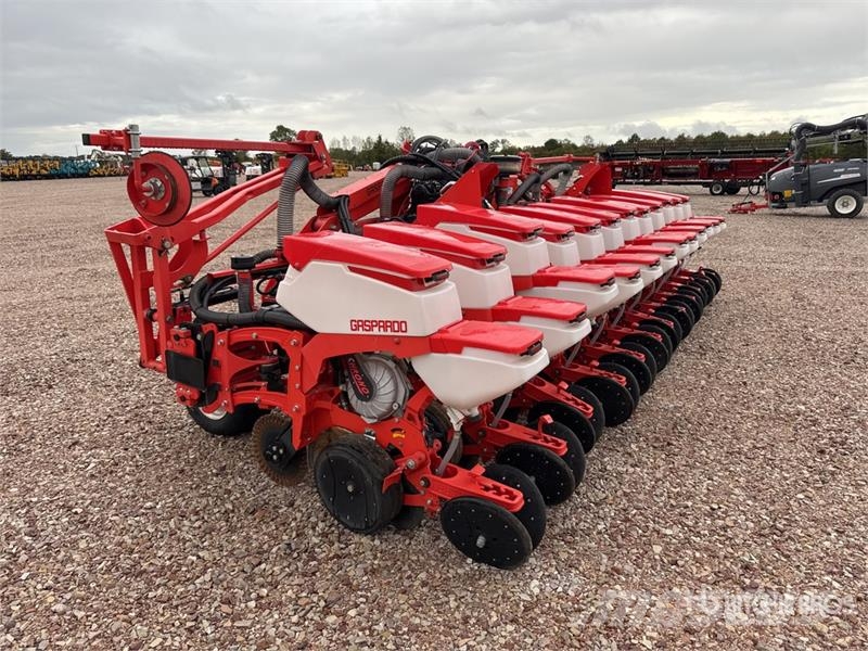Maschio Gaspardo Chrono 500 12 Raws Semoir Pneumatique Mou Sadiace stroje