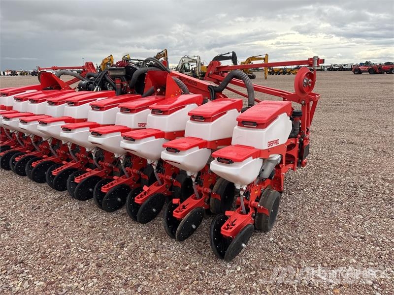 Maschio Gaspardo Chrono 500 12 Raws Semoir Pneumatique Mou Sadiace stroje