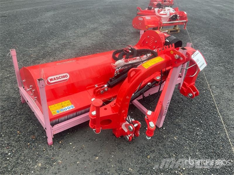 Maschio Gaspardo Giraffa L 170 Side Mulcher Attachment (Un ماكينات تقطيع أخشاب الحراجة