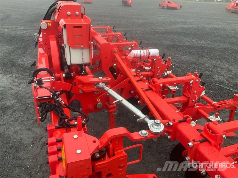 Maschio Gaspardo / Intelligente Row Crop 6000 mm Electric Grubber
