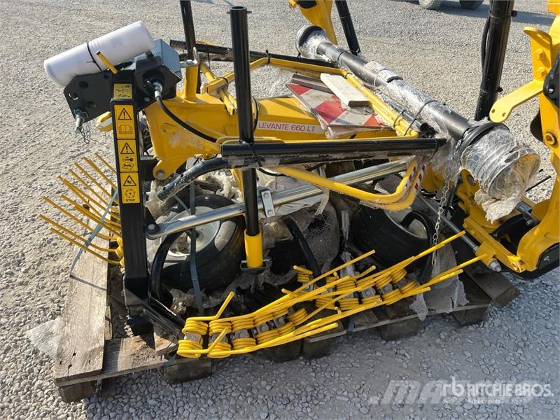 Maschio Gaspardo LEVANTE LT660 Hay Tedder (Unused) Okretači i sakupljači sijena
