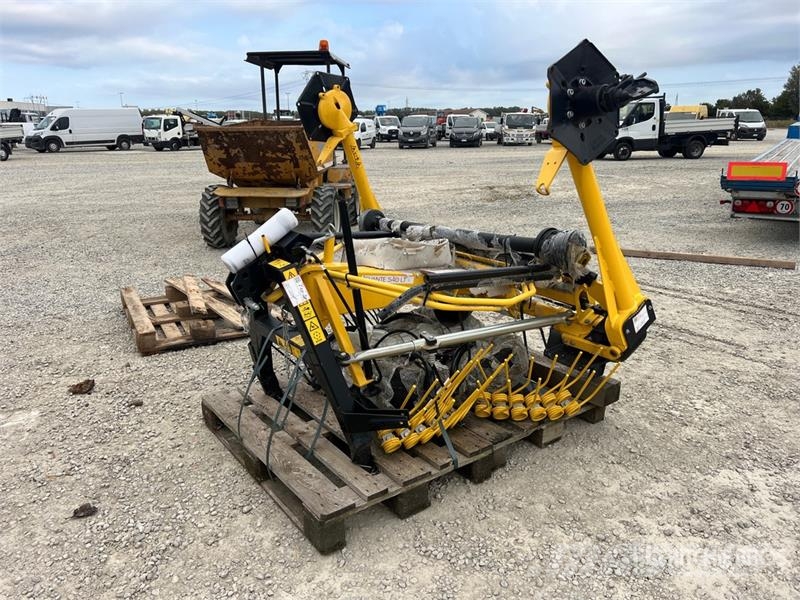 Maschio Gaspardo LEVANTE LT540 Hay Tedder (Unused) Ranghinatori
